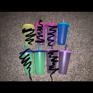 Color change cups